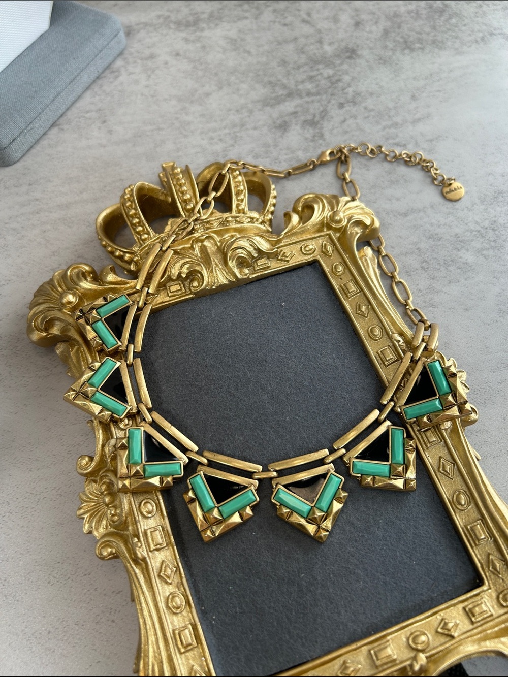 Stella & Dot Gold-Tone Necklace with Green Accents
